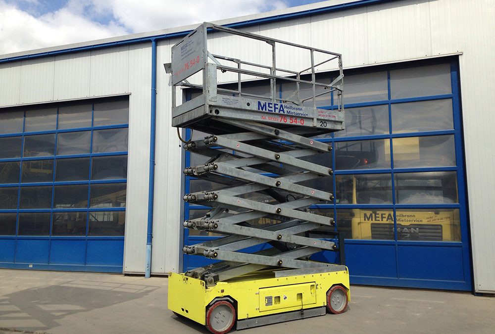 14 Meter Scherenbühnen