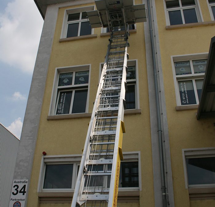 Möbelaufzug