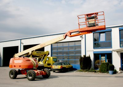 Teleskopbühne 16m