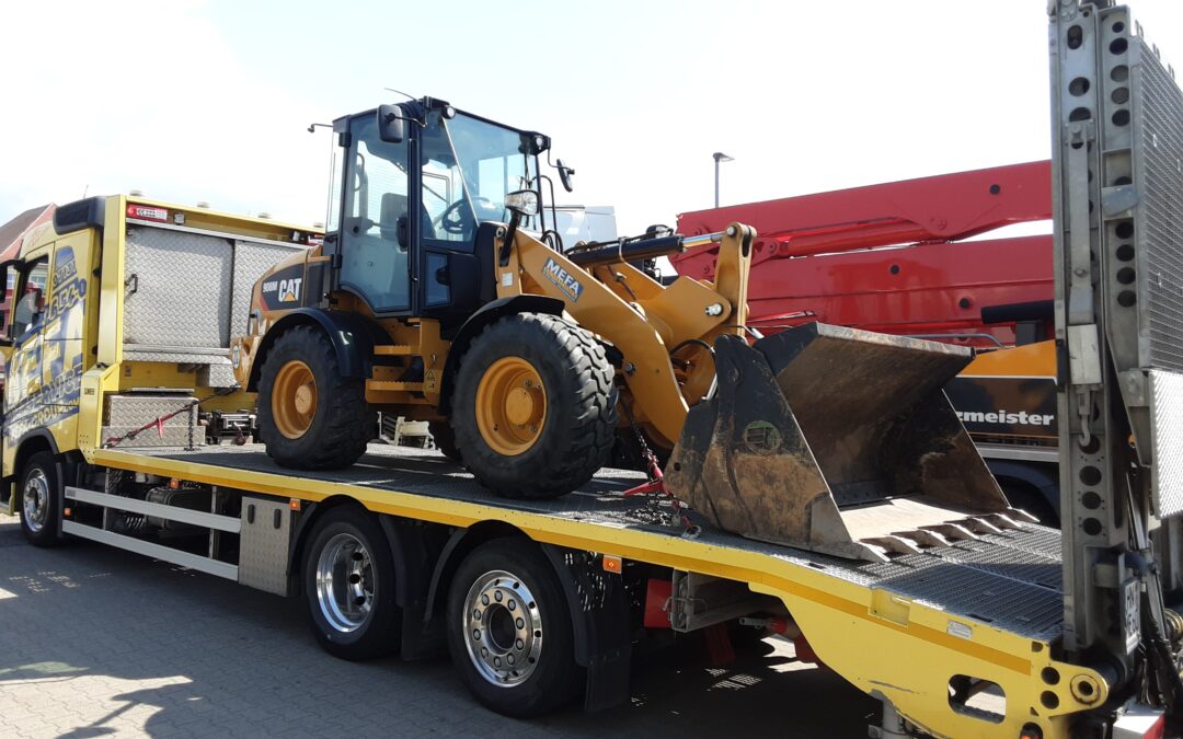 CAT 908M