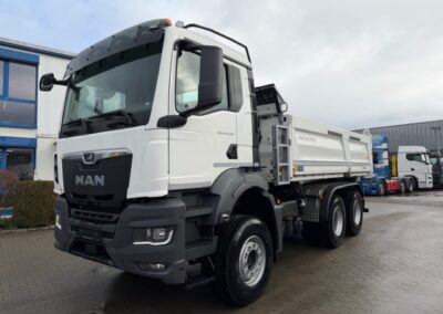 Kipper 6×4 – 26 Tonnen